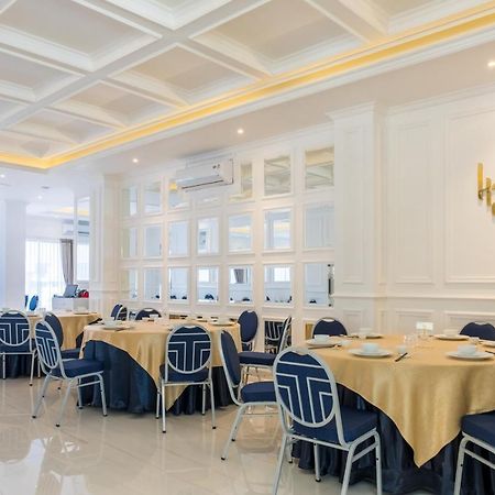 Kala Hotel Semarang Jomblang Экстерьер фото