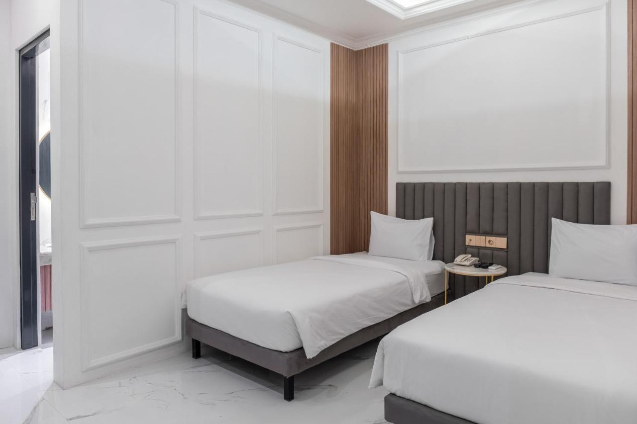 Kala Hotel Semarang Jomblang Экстерьер фото