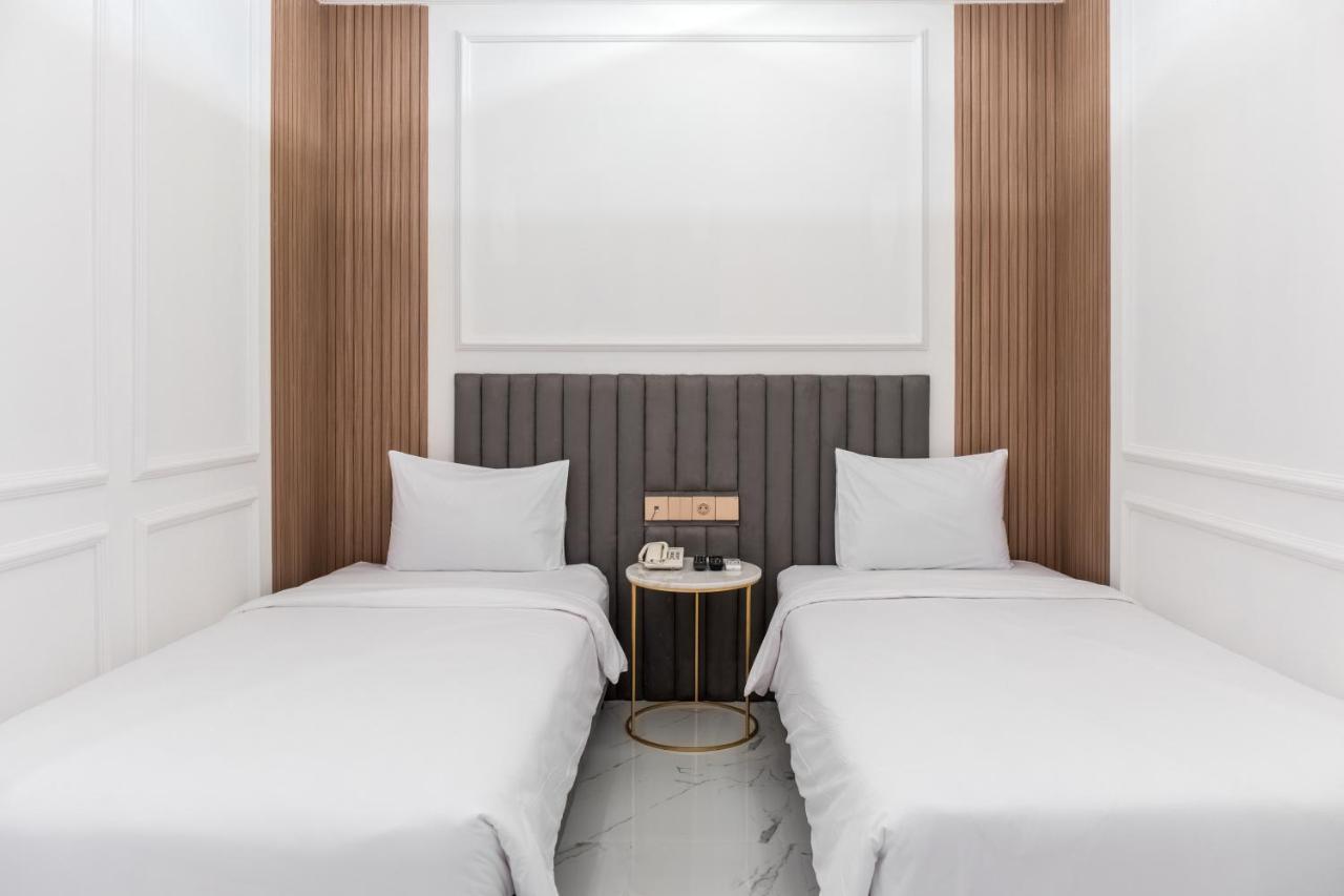 Kala Hotel Semarang Jomblang Экстерьер фото