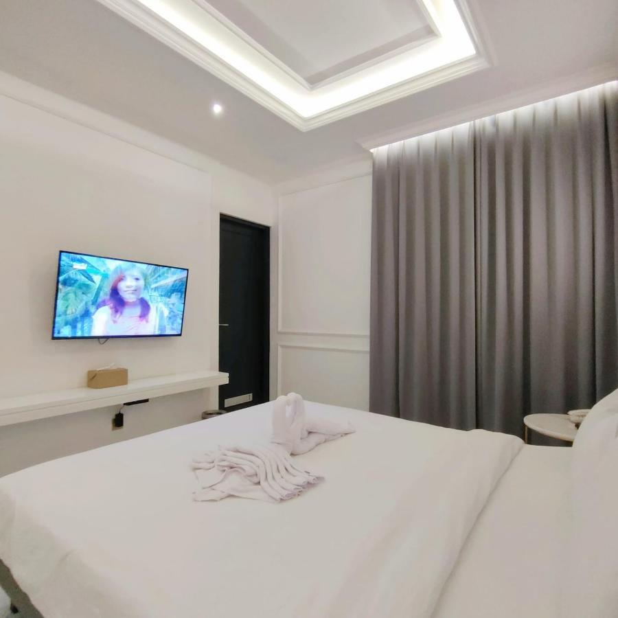 Kala Hotel Semarang Jomblang Экстерьер фото