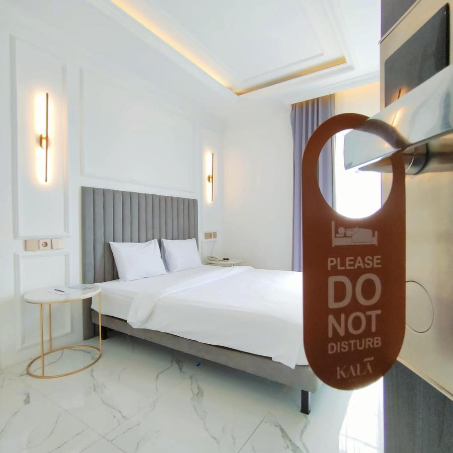 Kala Hotel Semarang Jomblang Экстерьер фото