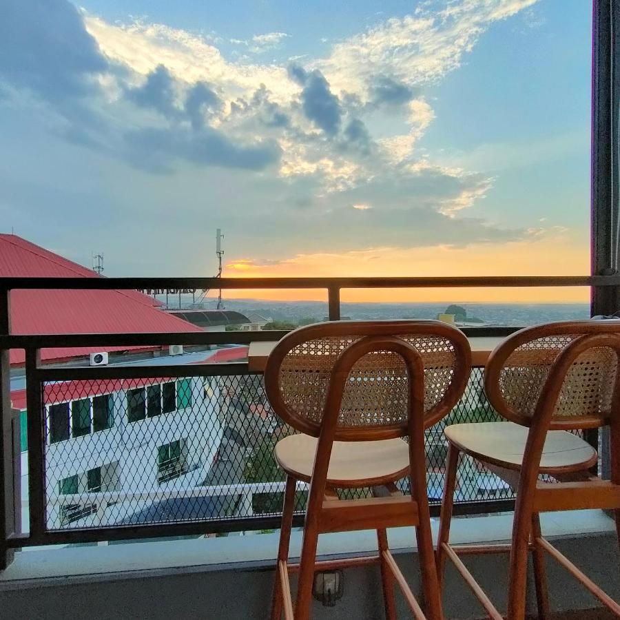 Kala Hotel Semarang Jomblang Экстерьер фото